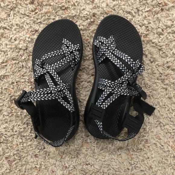 Chaco Shoes - Chaco Women’s ZX Sandal - size 6